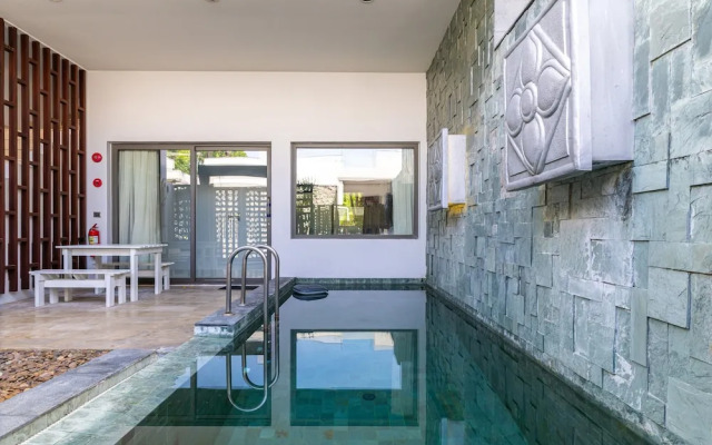 Phuket Moonlit Bay Seaview Resort&Spa