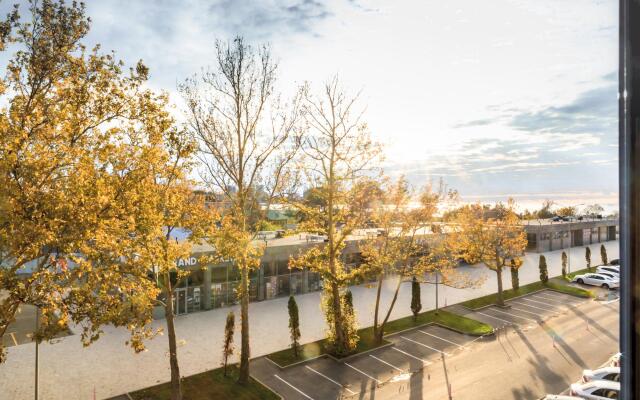 B-Flats (Би-Флэтс) на проезде Голубые дали