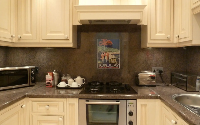 Hesketh Crescent 5 Star Apartment