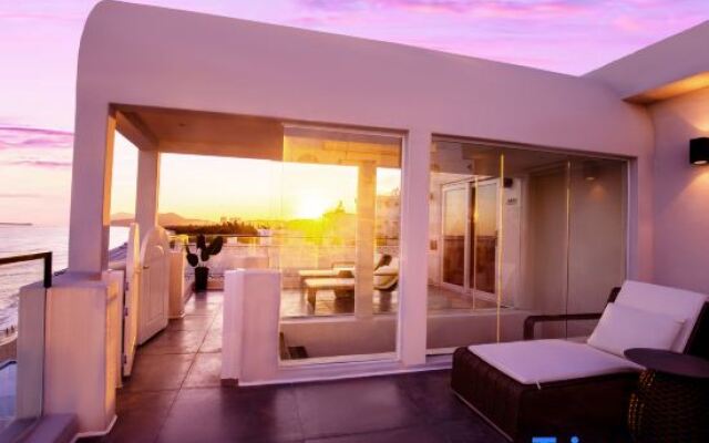 That sea in Sanya The sea infinity pool designer Meisu