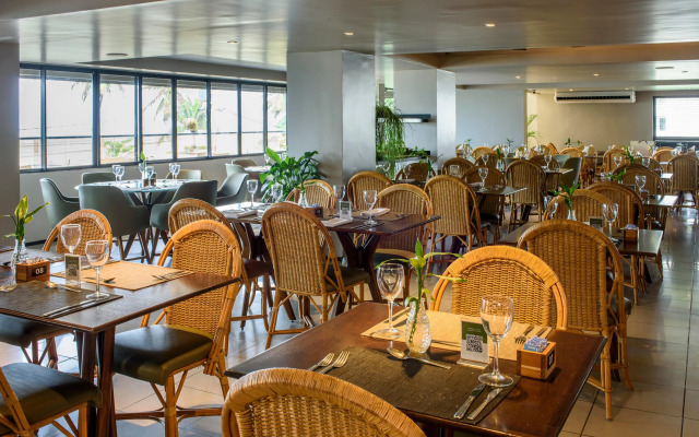 Hardman Praia Hotel