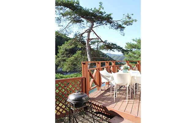 Yangpyeong Dotorigol Pension