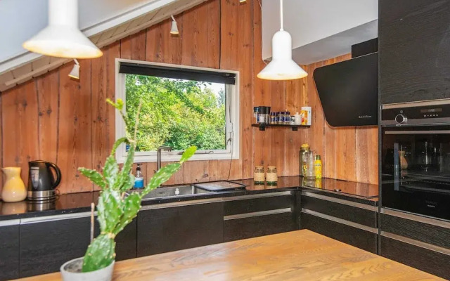 10 Person Holiday Home in Juelsminde-by Traum
