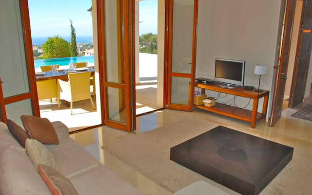 3 BR Villa Pachna - Aphrodite Hills - APH 3624