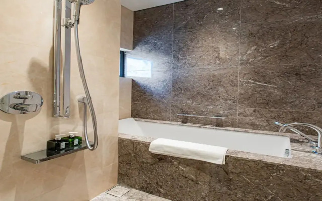 Bluesky MarQ Luxury Vaccation