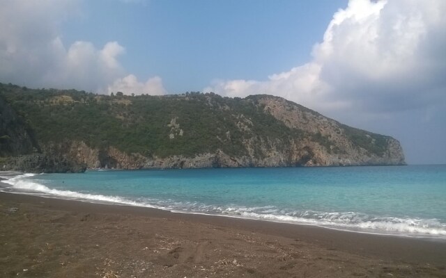 Kalogirou Stone House