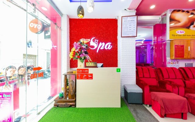 OYO 385 Gia Huy Hotel