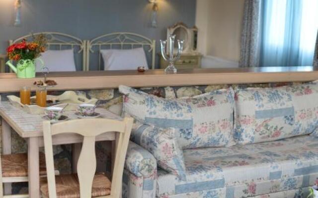 Pleiades Studios - All Season Gems