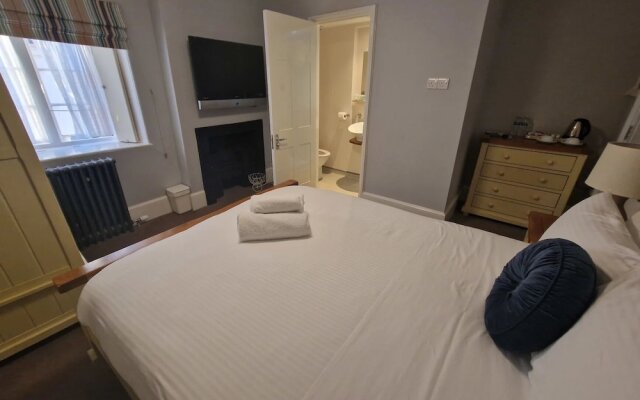The Vale Hotel