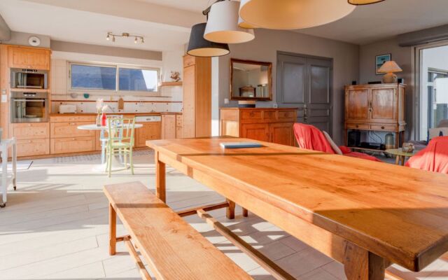 Holiday Home Le Saint Germ (SGY402)