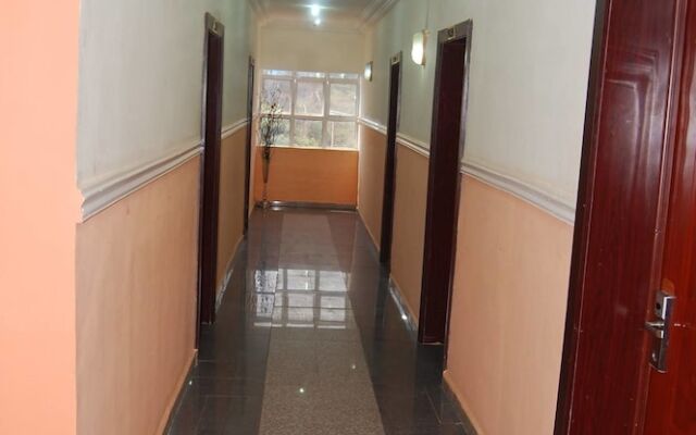 Golden Valley Hotel Enugu