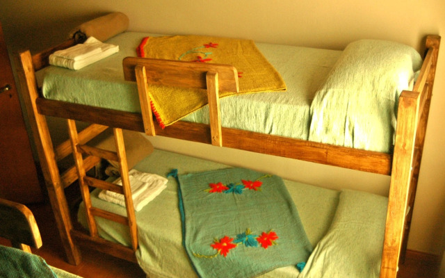 Pajaros Volando Hostel