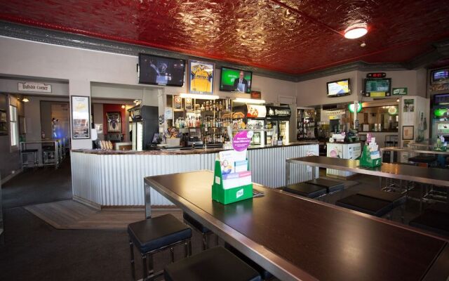 Australian Hotel Grafton