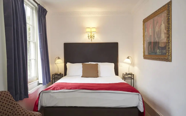 White Hart Hotel by Greene King Inns