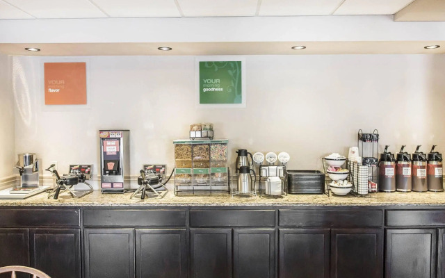 Comfort Inn & Suites Thousand Islands Harbour District