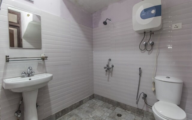OYO 12335 Hotel Milestone