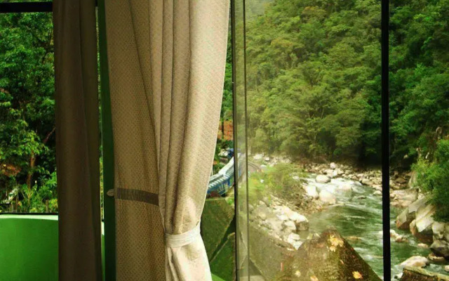 Machu Picchu Green Nature