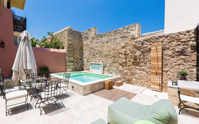 Phaedra Suites