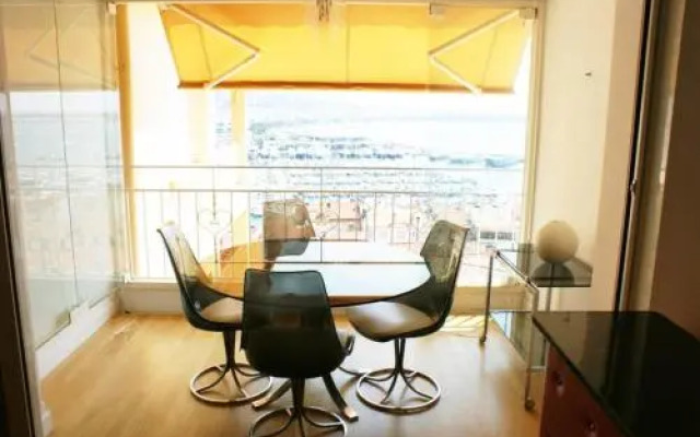 SUQ3 - 3 Pièces vue mer