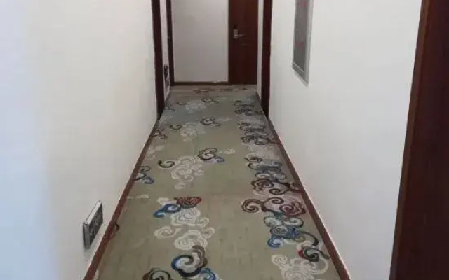 Kangping Hexing Hostel
