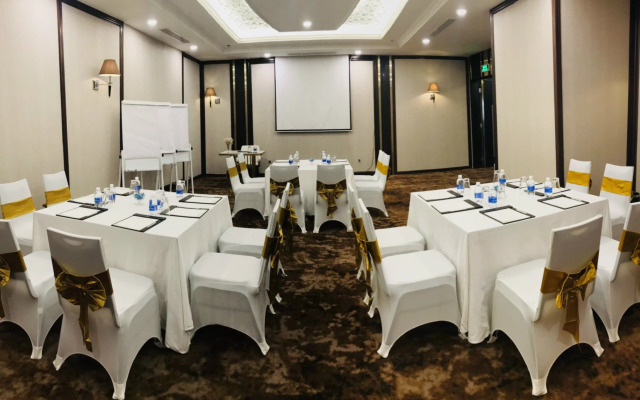 Melia Vinpearl Danang Riverfront