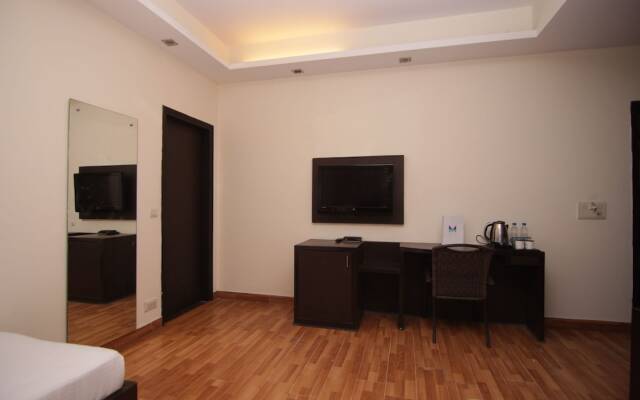 Mint Milestone Suites