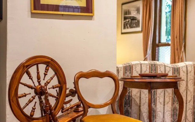 The Spotted Cow City Fringe Pet-friendly