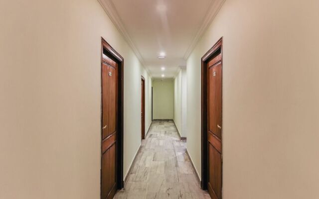 OYO 23191 Flagship Hotel Raj Madan Ameerpet