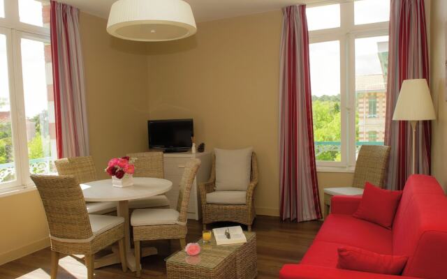Apartment in Historic Town Villa in the Town of Arcachon