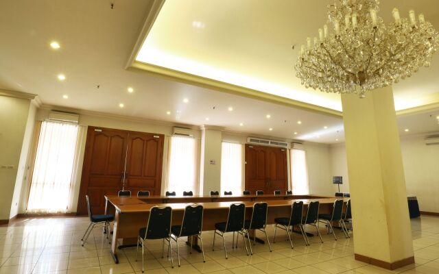 Hotel 678 Cawang