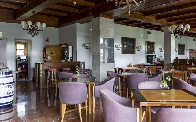Parador De Tui
