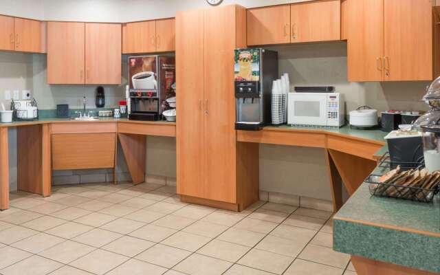 Microtel Inn & Suites by Wyndham Uncasville Casino Area