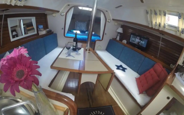 Sailboat Holiday Experience