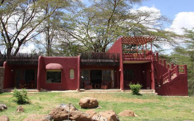 Amboseli Serena Safari Lodge