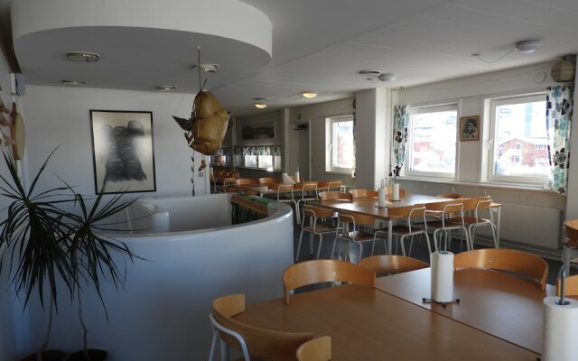Sulisartut Højskoliat