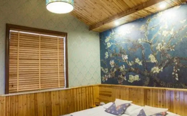 Wuzhen Times Town Theme Inn