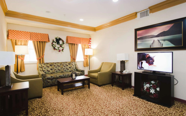 Days Inn by Wyndham Rosenberg