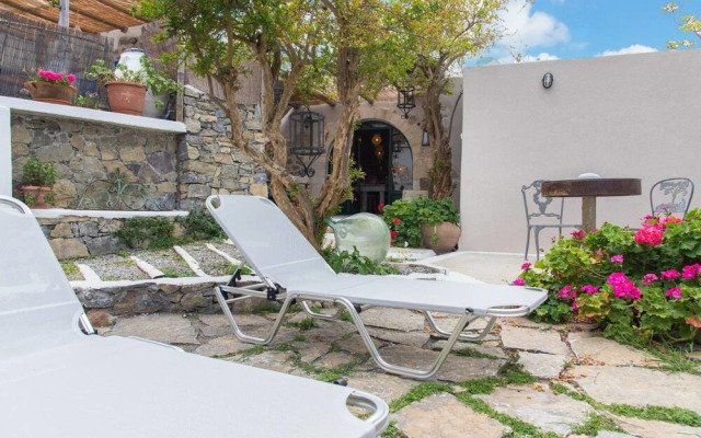 The Old Pomegranate House - Sea View - AC - Wifi - SAT TV