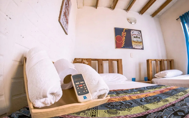 Casa Marinamar Hostel
