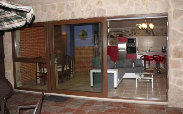 103685 - House in Bueu
