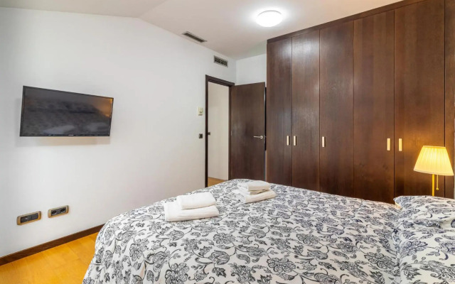 Flatguest Tabaiba II