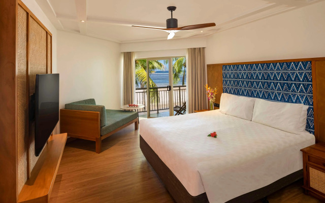 OUTRIGGER Fiji Beach Resort