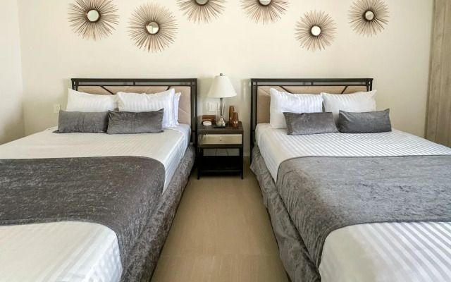 Sandy Beach 2BR Beachfront Getaway