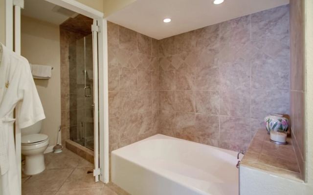 Gorgeous Ocean View Condo with Pool & Spa SURF9 by RedAwning