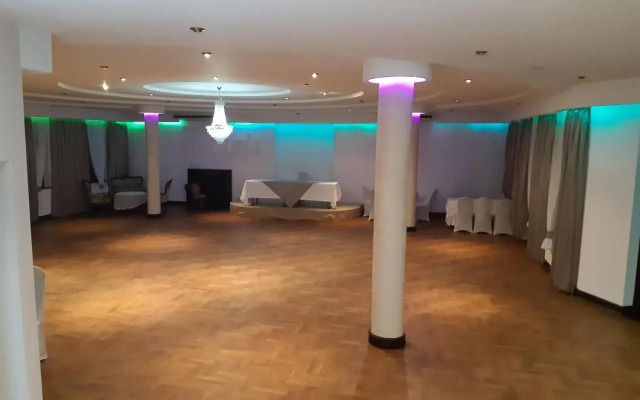 Fantazja - Restauracja i Noclegi