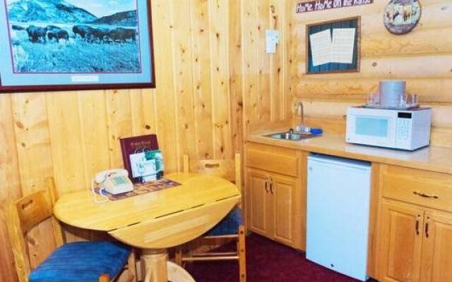 Cabin Creek Inn