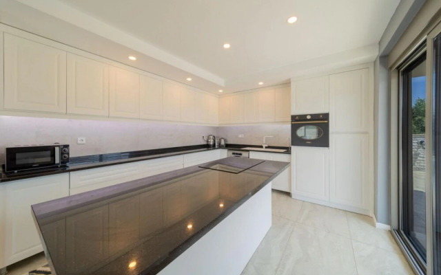 Luxury Villa With Private Pool Close to Lara Beach
