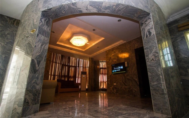 Babale Suites
