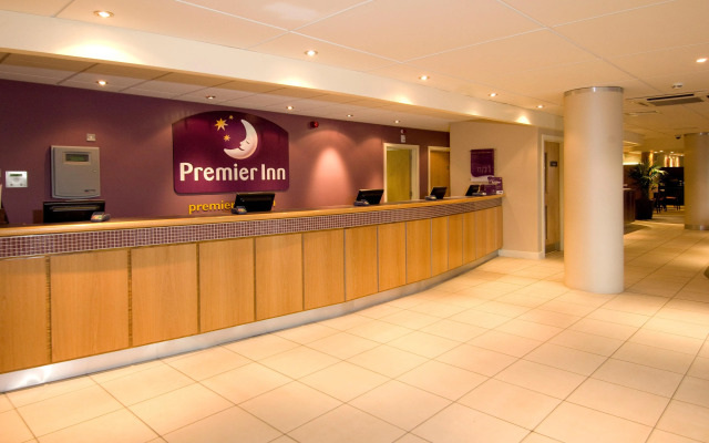 Premier Inn Manchester Airport – Freight Terminal