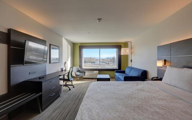 Holiday Inn Express & Suites Auburn Downtown by IHG